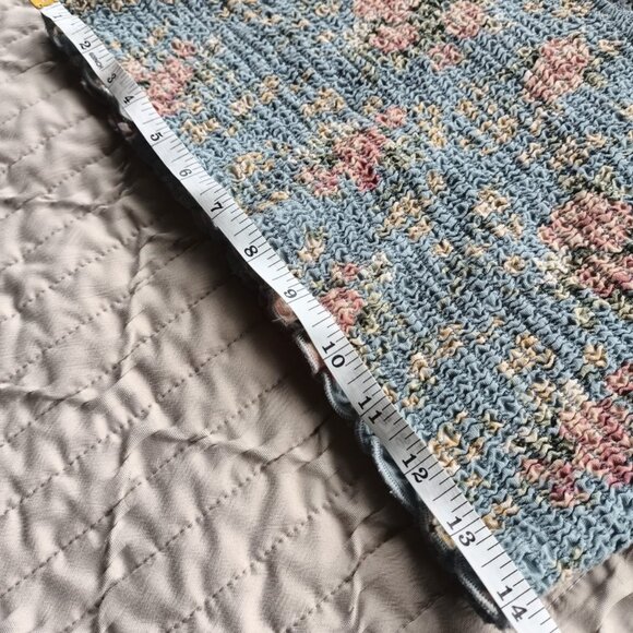 100% Cotton-Linen Blend American Eagle Baby Blue Floral Smocked Crop Top - Picture 10 of 12